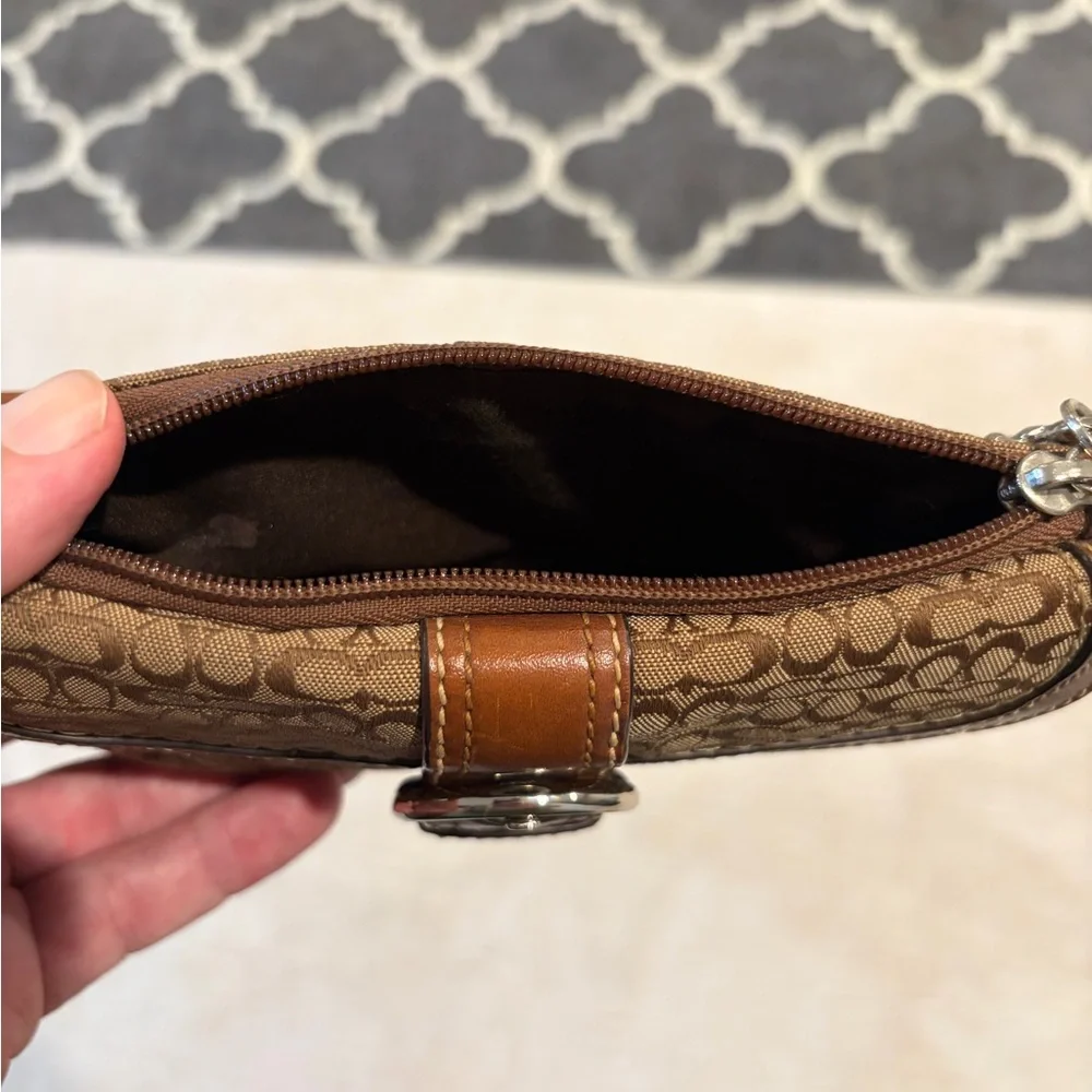 Coach Y2K Signature Canvas Soho Wristlet - Picture 8 of 8